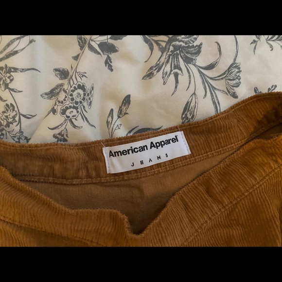 American Apparel corduroy circle skirt camel - Picture 3 of 6